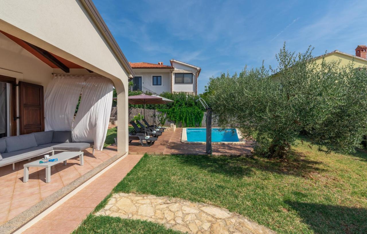 Villa Lucas Novigrad Istria Esterno foto