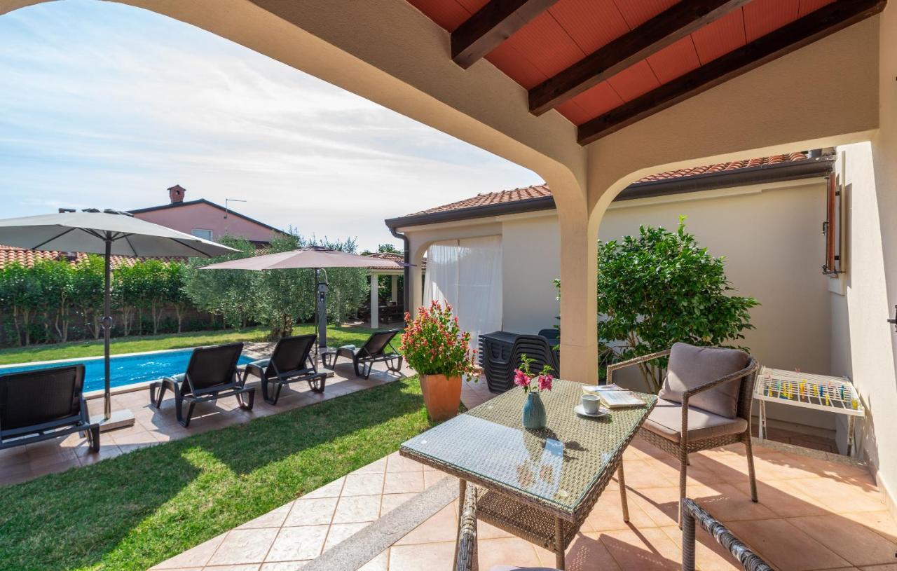 Villa Lucas Novigrad Istria Esterno foto